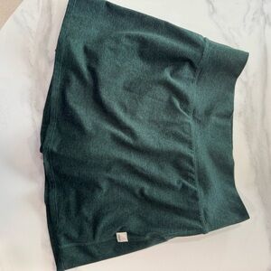 Vuori Dark Green Skort Halo Performance / Volley
